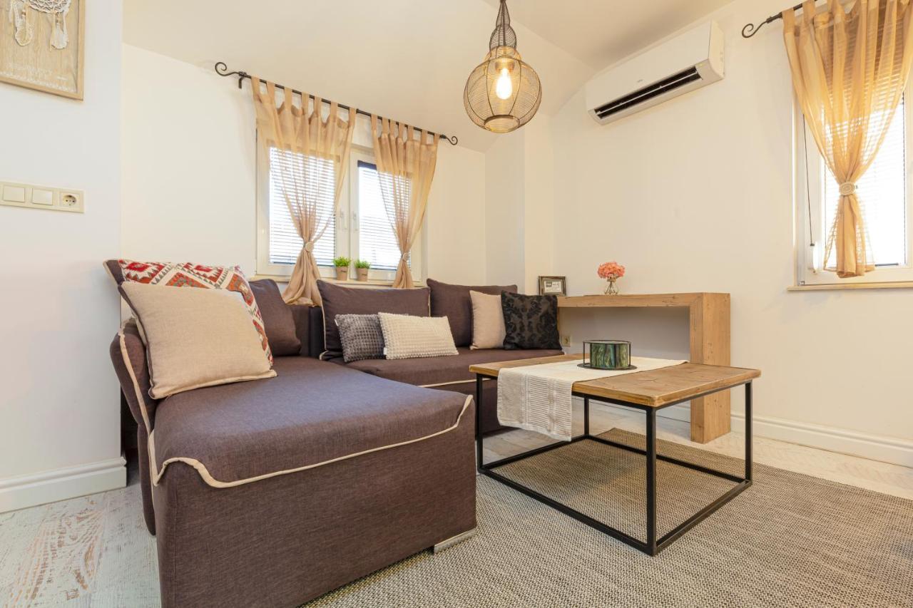Stylish 1Bd Flat With A Terrace Near The Centre Of Plovdiv By Flat Mаnager Daire Dış mekan fotoğraf