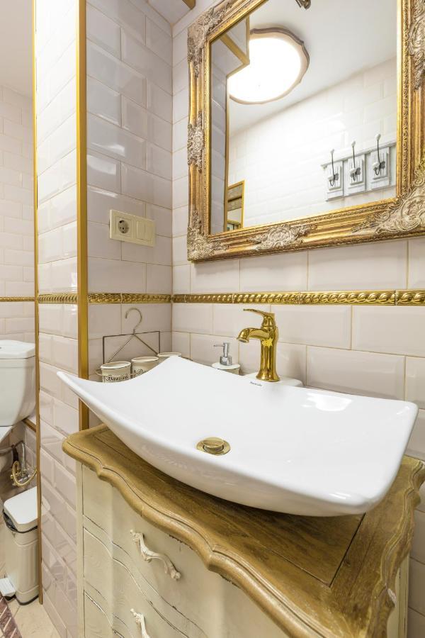 Stylish 1Bd Flat With A Terrace Near The Centre Of Plovdiv By Flat Mаnager Daire Dış mekan fotoğraf